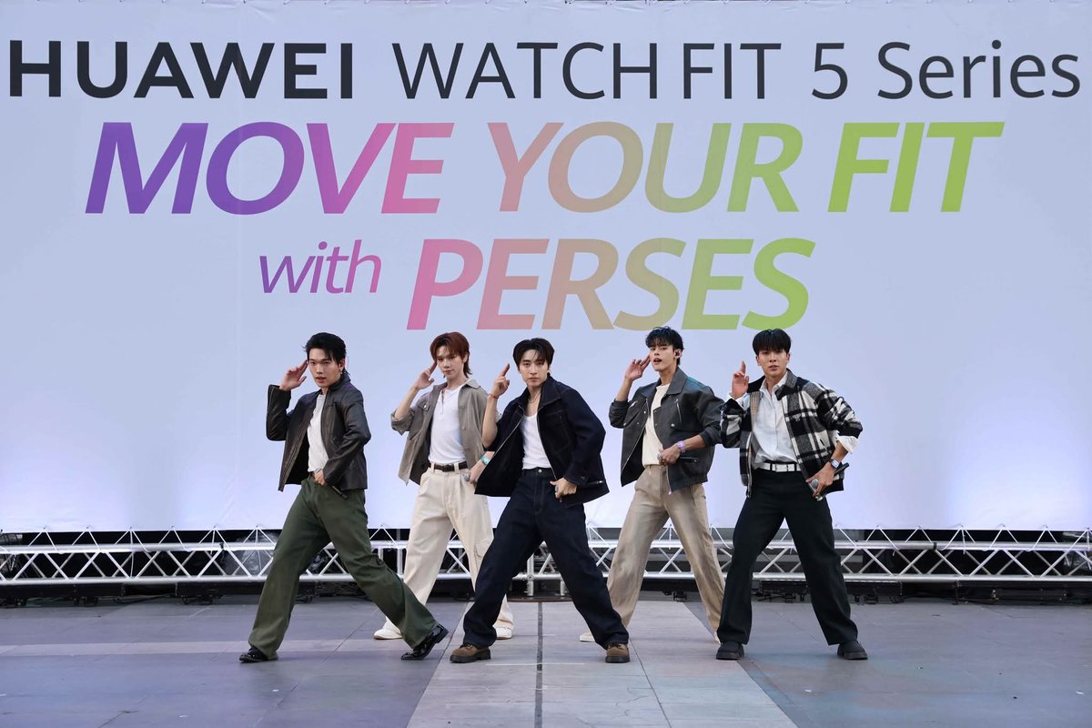 MPFocus_ent's tweet photo. PERSES เสิร์ฟโชว์สุดเดือด พร้อมชวนแฟน ๆ MOVE YOUR FIT ไปด้วยกันกับ HUAWEI WATCH FIT 5 Series

#HUAWEIWATCHFIT5xPERSES #ReadyToFITWithPERSES #HUAWEIWATCHFIT5Series https://t.co/ffIgYHEzLO