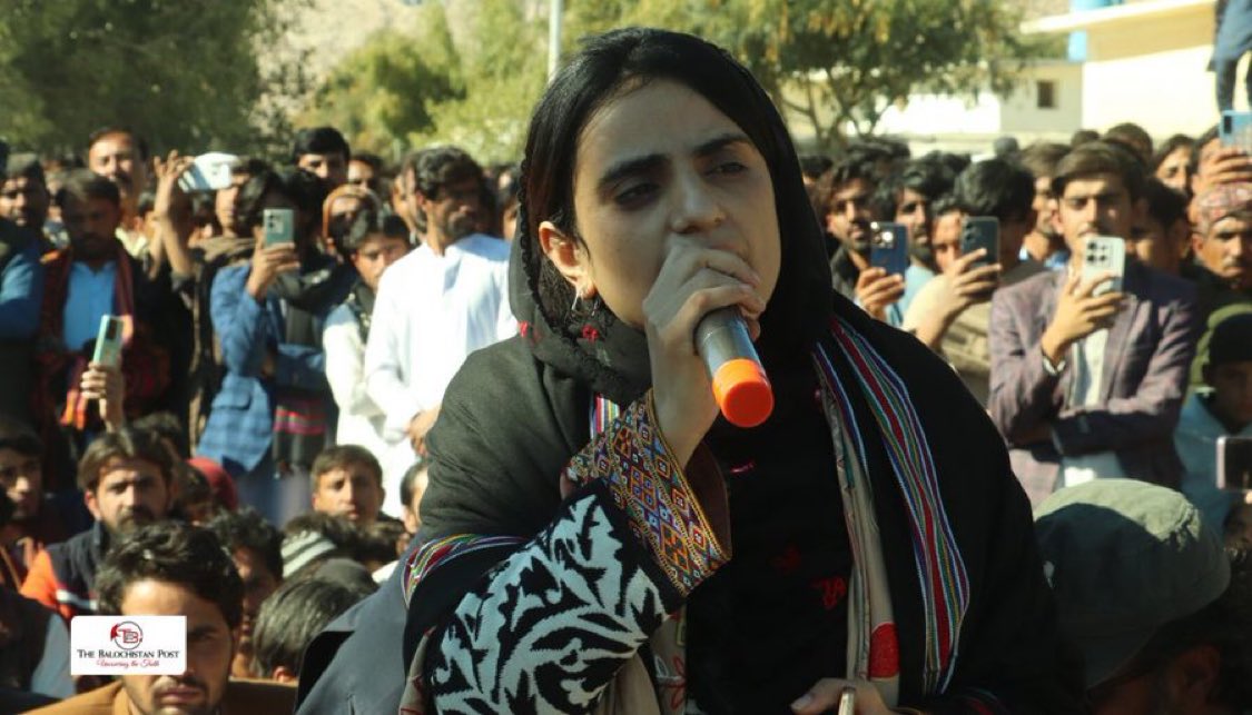 HassamBalochh's tweet photo. This is not merely about Mahrang and her comrades. The weaponization of the law to suppress peaceful activism also signifies the absolute refusal to hear those who have been marginalized for decades. https://t.co/WoSMv2LB3c