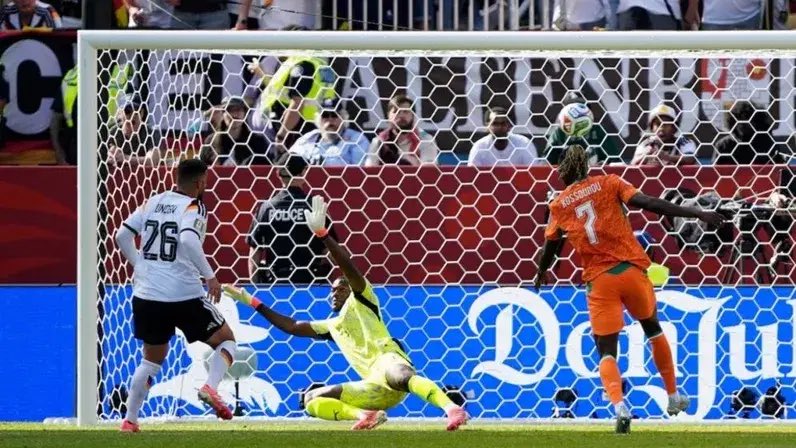 BD_DiGEST's tweet photo. Germany Reach World Cup Knockout Stage for the First Time Since 2014 https://t.co/xqsKLEWLpG https://t.co/QKp3nqk7Dl