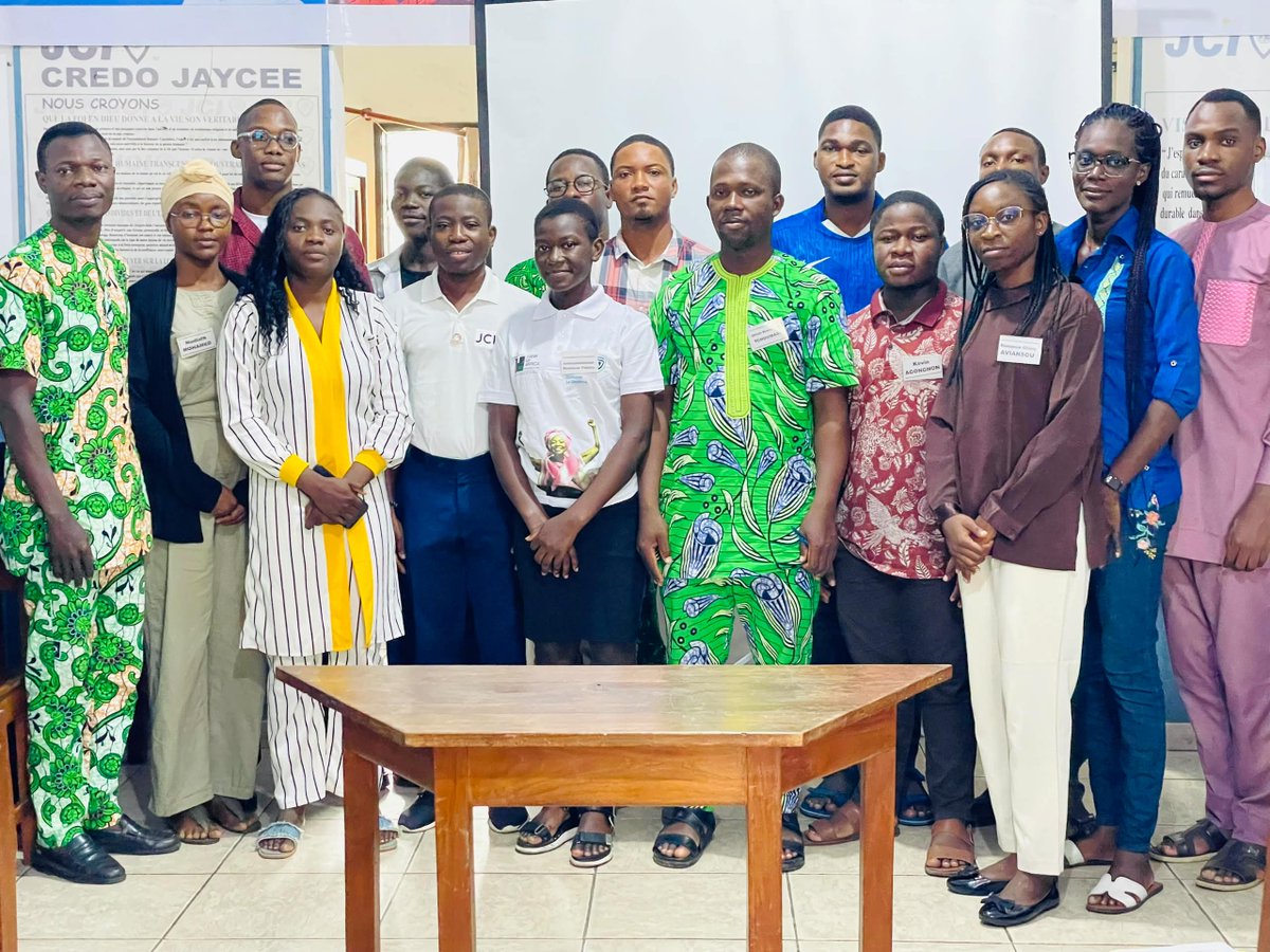 jci_la's tweet photo. 🔥 UN WEEK-END D’APPRENTISSAGE ET DE LEADERSHIP
Ce week-end 20-21 juin 2026,
la JCI Cotonou La Doyenne a marqué un temps fort de formation et de développement personnel à travers plusieurs modules :
✅ Rédaction administrative
✅ Identité corporative
✅ Procédure parlementaire https://t.co/Ryuu7UyF5W