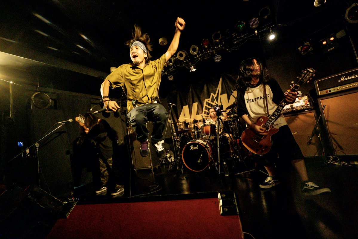 JUNGI96's tweet photo. 昨日は柏ALIVEありがとうございました👏

いやー熱かったねー🔥

お客さんの熱量が凄かったです！

またやりてー😆

誘ってくれたIGUBEありがとう！！

そんなIGUBEは遥かにフロアーをぶち上げてました⤴️

悔しいから腕を磨きます✨

Thank you all ✌️ https://t.co/joyY8DC0xO