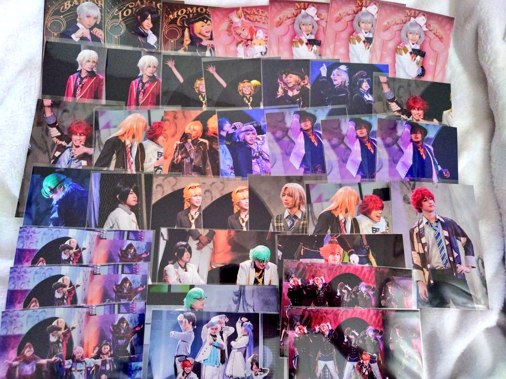 ageha_74's tweet photo. 【交換】舞台アイチュウ アイチュウ ランブロ
【譲】画像1枚目　5〜10枚目（詳しい条件はリプにて）
【求】画像2〜4枚目💕
27.28現地でのお取引可能
各一枚ずつ探しています。
纏めての方優先させて頂きます。
お返事にお時間頂く場合があります。 https://t.co/jEJVGgpwDS