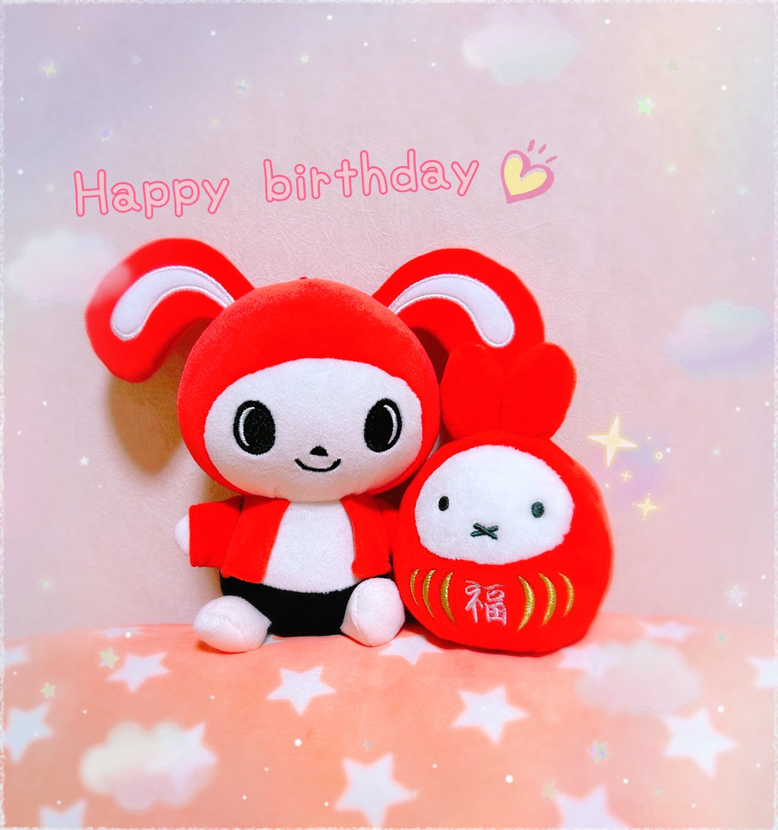jjmasjiro49's tweet photo. 1日遅れましたが💦
昨日はミッフィーのお誕生日だったので
そっくりなふたりのツーショット🤭
🐰🐇💕 https://t.co/pPiYyyKDR4