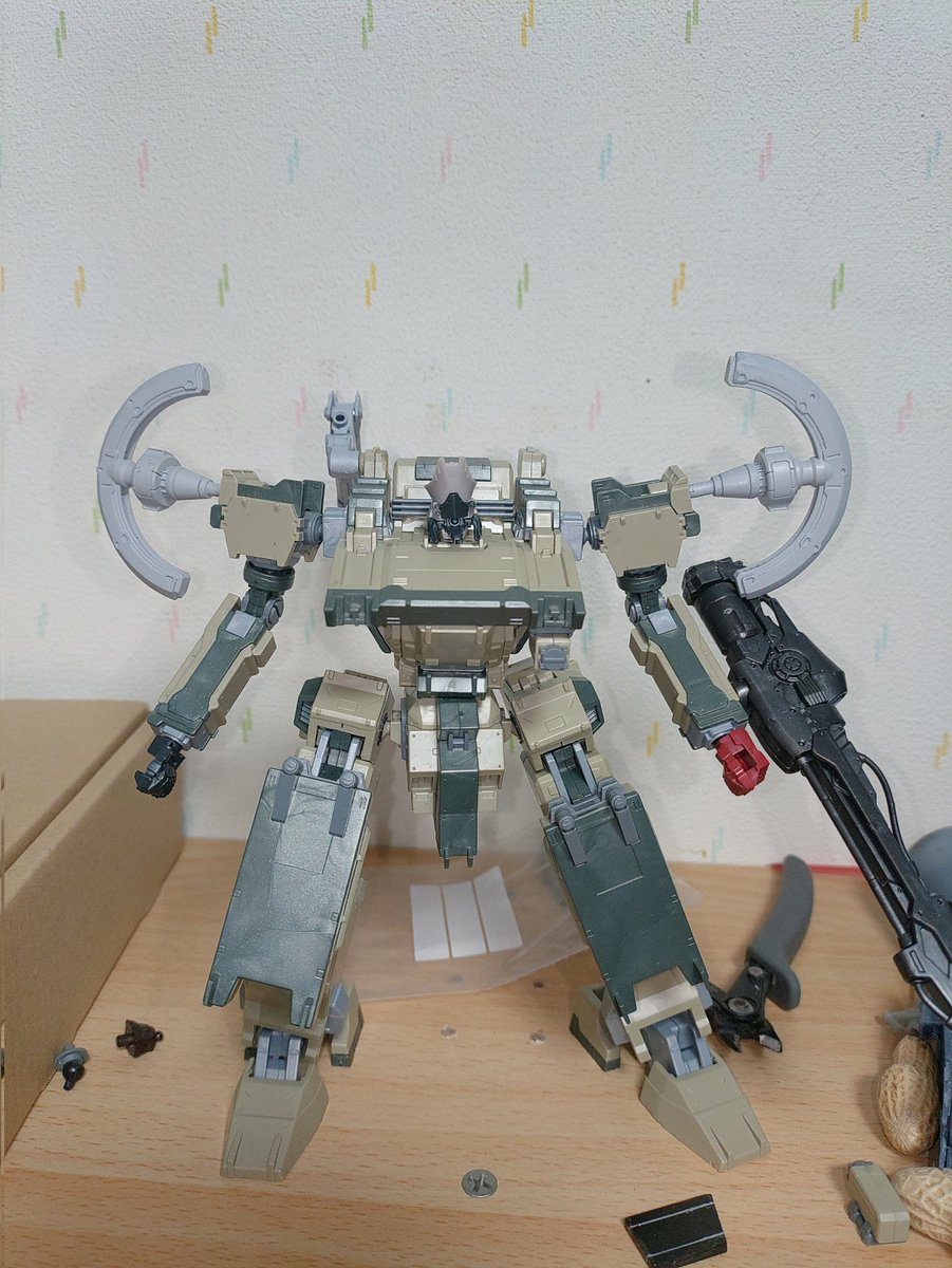 nisituki3's tweet photo. 許諾おりましたのでWF2026S販売物についてのご案内
中武器セット　各8000円
GA武器セット03（10）
GA武器セット05（10）
GA武器セット06（10）
ランセル向け武器セット（5）

武器2種セット　3000円
EUPHORIA&amp;KAMAL（15）

フレーム　16000円
TYPE−LANCEL（4）
以上６点を販売予定です https://t.co/Kay9uSt4t0