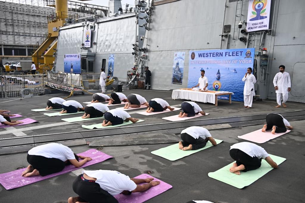 ishafoundation's tweet photo. Yoga for Health with the Indian Navy | International Day of Yoga 2026
Over 7000 naval personnel, defence civilians and families, including those onboard frontline assets deployed overseas, enthusiastically participated in the Yoga for Health session as part of the International Day of Yoga 2026 celebrations.

Designed by Sadhguru, the session introduced the theme Yoga For Health, highlighting Yoga as a cost-effective, accessible, and holistic pathway to age gracefully by building physical strength, mental resilience, and emotional wellbeing.

#InternationalDayOfYoga #IDY2026 #YogaForHealth

@IN_WNC