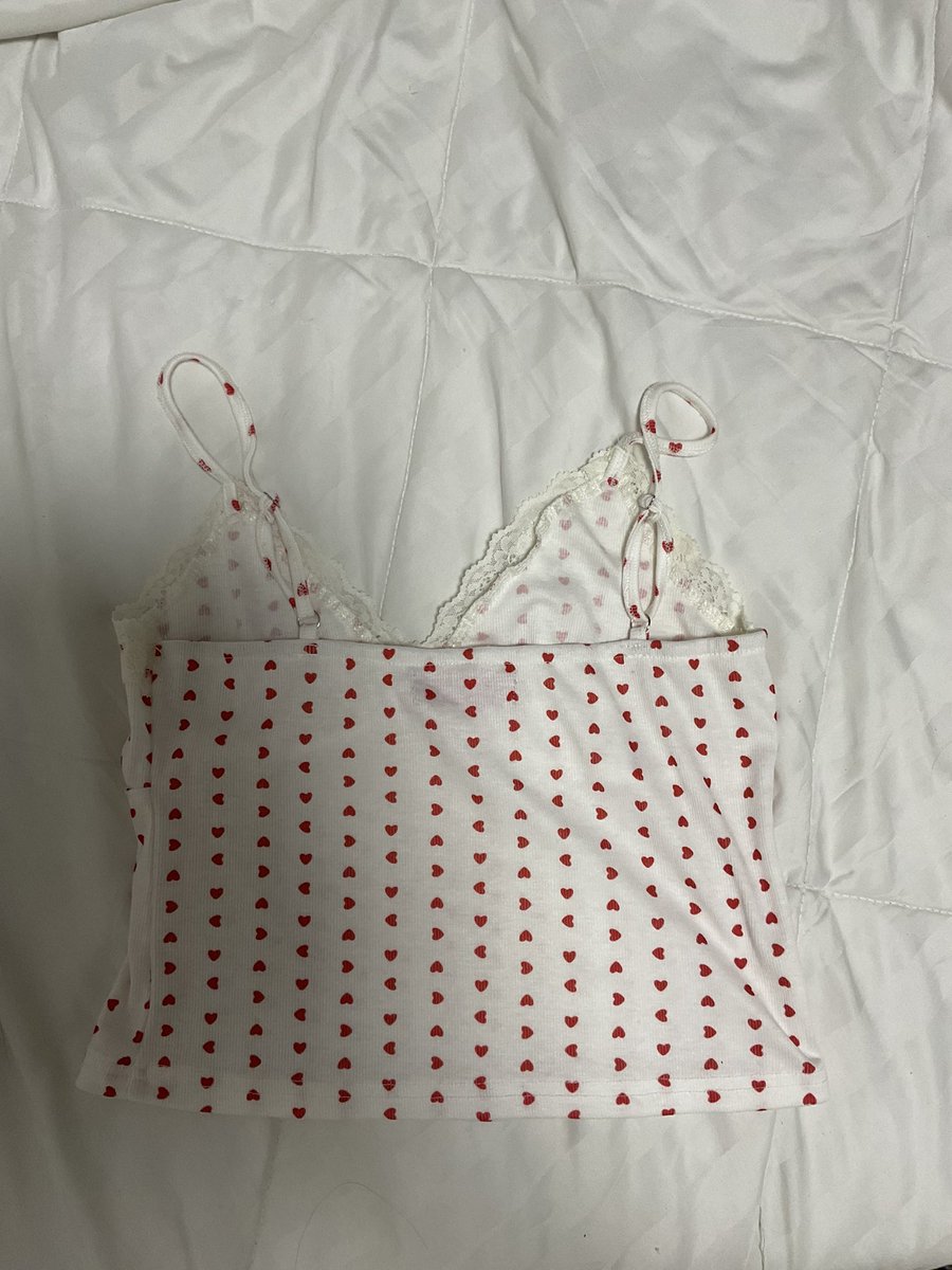 usedbynor's tweet photo. flore.apparels 120 (shop 289) https://t.co/NYzd84ViZW