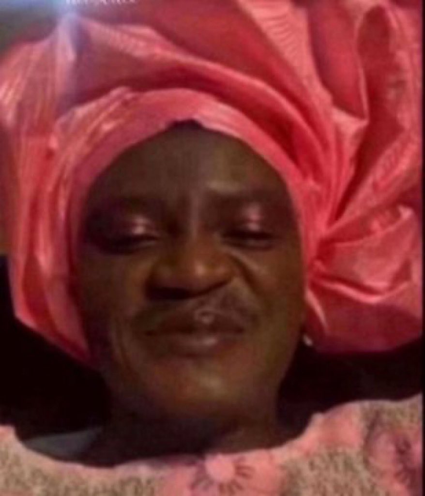 Nobody1591389's tweet photo. @AdeyemiSijuwade The single mothers among them. https://t.co/Y5hyPp08b1