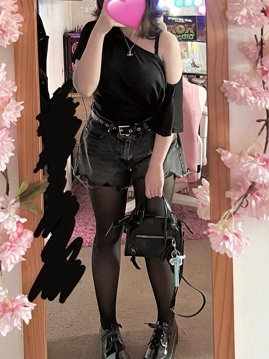 nyannchlo's tweet photo. 155cm https://t.co/QA1ogFPU9L