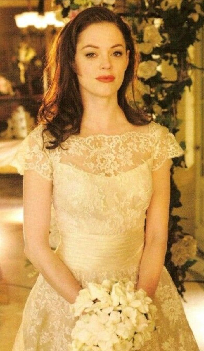 charmed_og's tweet photo. Looks like your fave was Paiges Wedding Dress, when she married Henry! ✨️🤍👰🏻💍

#Charmed #CharmedOnes #WeddingDresses https://t.co/r1qkTrzjVH