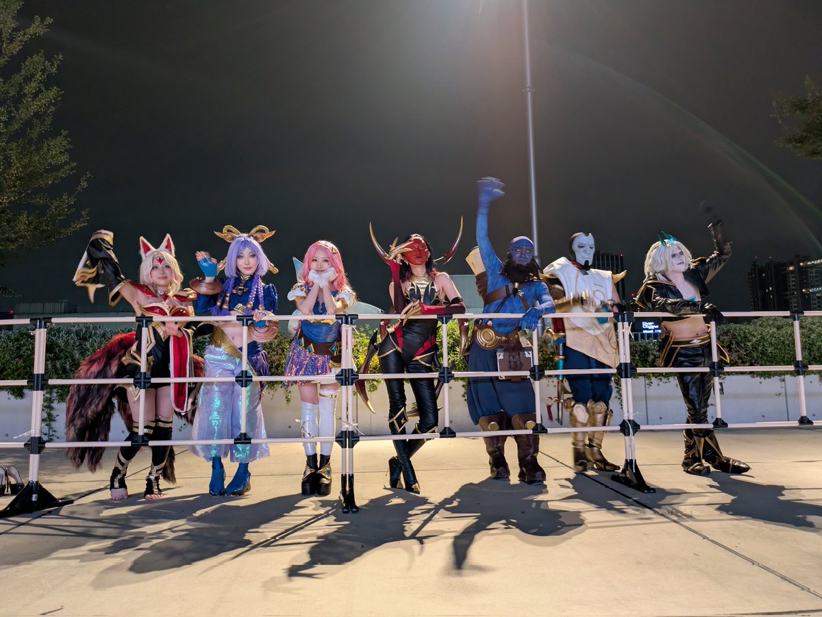 tisse_chisse's tweet photo. #LTK 2日間コスプレアシスタントで参加してました！

今回、各日10名のレイヤーさんがオープニングや終演後のお見送りに出演✨️
熱い試合や来場者の方々との交流も、本当に忘れられないイベントになりました…♡

撮影いただいたお写真や動画もっと見たいです！ぜひポストしてください〜‼️ https://t.co/0GnougWyXN