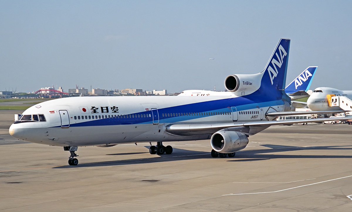 tomoyakan's tweet photo. Lockheed L-1011-385-1 TriStar 1 JA8517 (cn193P-1128/All Nippon Airways - ANA) https://t.co/1Xqv7xTNY8