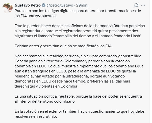 EcEnDirecto's tweet photo. #ATENCIÓN 
Sobre los resultados de las elecciones presidenciales en #Colombia, el mandatario de dicho país, @petrogustavo, mencionó que el resultado final de los comicios es todavía más endeble y solo habría un triunfo de @ABDELAESPRIELLA "basado exclusivamente en el voto comprado, evidente en el día electoral y en el voto constreñido a trabajadores que votaron contra sí mismos".  
"La superioridad de la votación ultraderechista se desmorona, porque solo se puede sostener en la trampa, solo el dinero oscuro, con proveniencia extranjera, y el constreñimiento laboral, darían la legitimidad de la próxima presidencia", indicó.