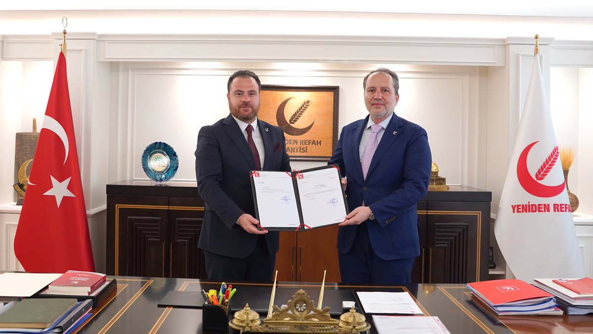 rprefahpartisi's tweet photo. Genel Başkanımız Dr. Fatih Erbakan’ın takdirleriyle, Ankara İl Başkanlığı görevine Genel Başkan Danışmanımız Melih Güner getirilmiştir.

Ankara İl Başkanlığı görevini bugüne kadar özveriyle sürdüren Mustafa Yanılmaz başkanımıza gayretli çalışmalarından dolayı teşekkür ediyor, yeni görevinde Melih Güner başkanımıza muvaffakiyetler diliyoruz.