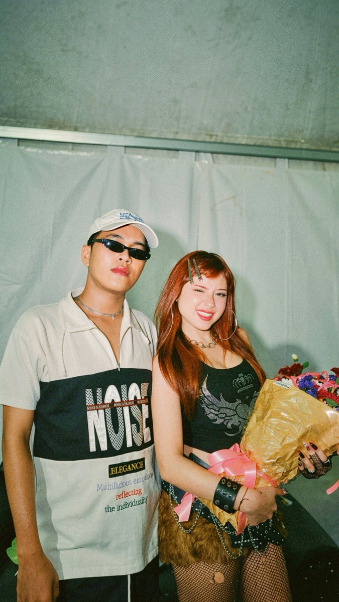 HollyPha's tweet photo. Holly cimimiw and naykilla #naykilla https://t.co/mLE0S4vpZG