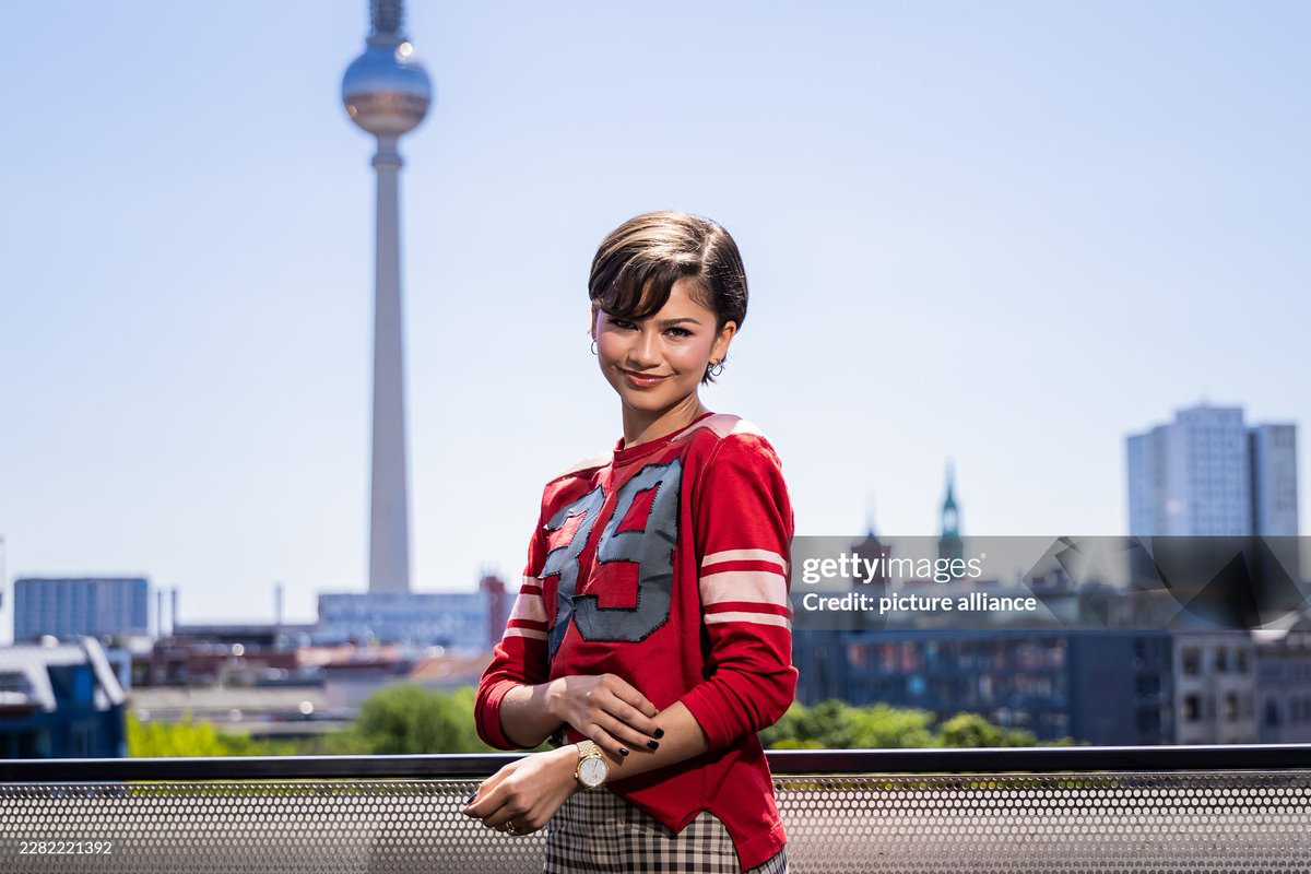 archivedaya's tweet photo. more of zendaya at the ‘spider man: brand new day’ press tour photocall in berlin https://t.co/56B89Kd0n4