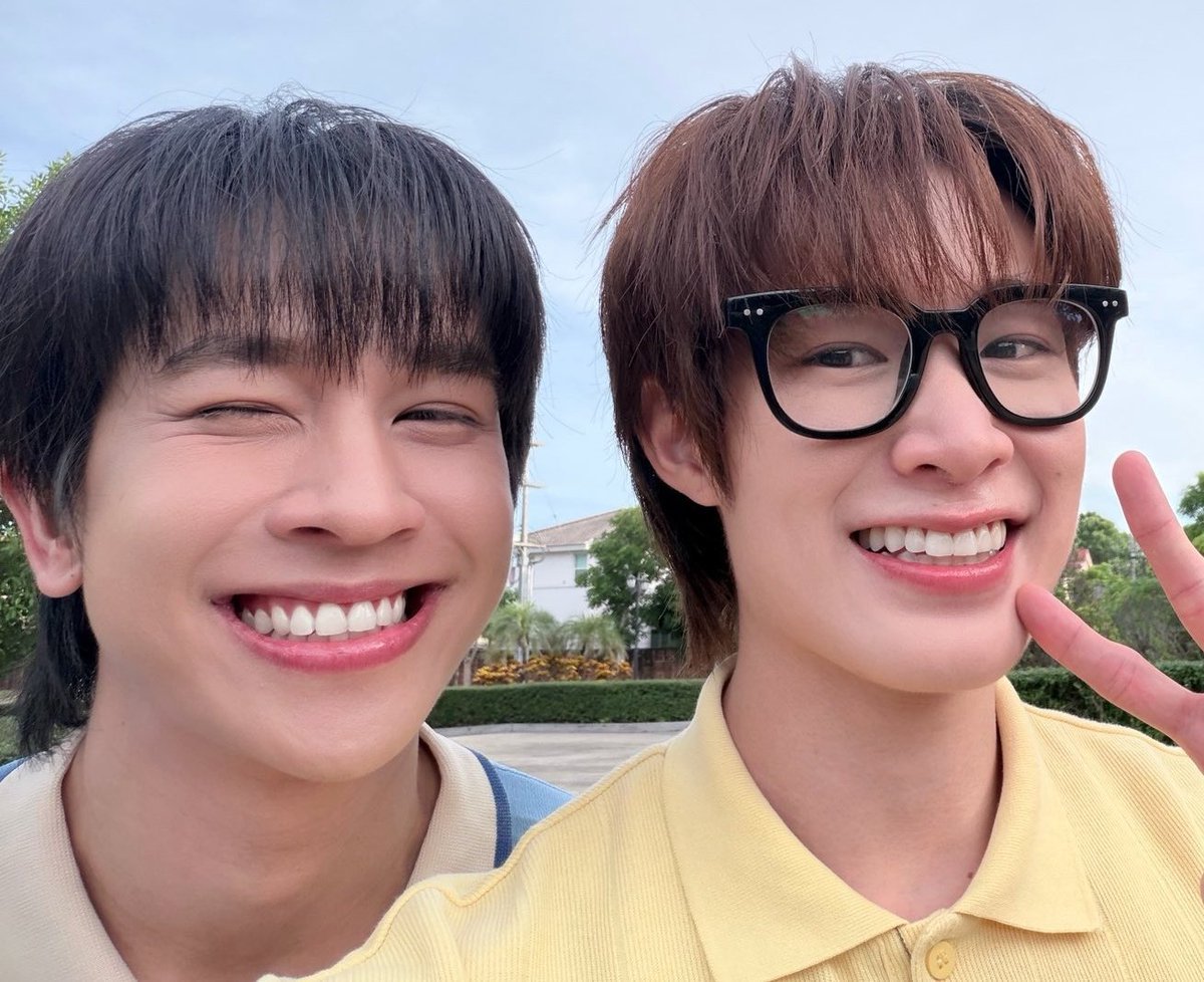 Yuiuhoo's tweet photo. สเปกตาสามก็ชัดมาตลอด น่ารัก ตัวเล็ก ยิ้มหวาน 

Your Third Q15

#ที่สามของเธอQ15 https://t.co/0sqwngawJv