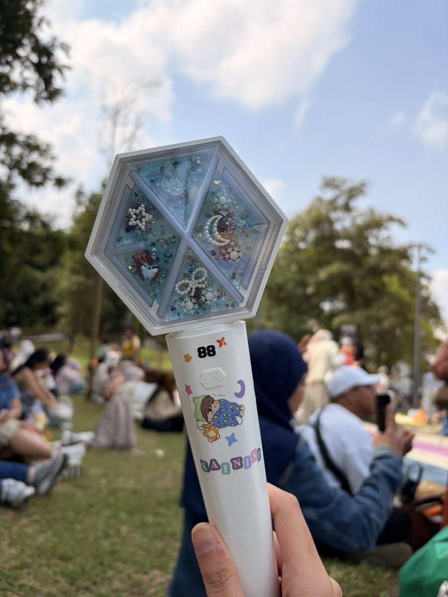 zkdluvr's tweet photo. eribong deco by @sforsuria !!! tqsm for selling this masterpiece 🥺🩵🩵✨ https://t.co/YvMRLT7ANm