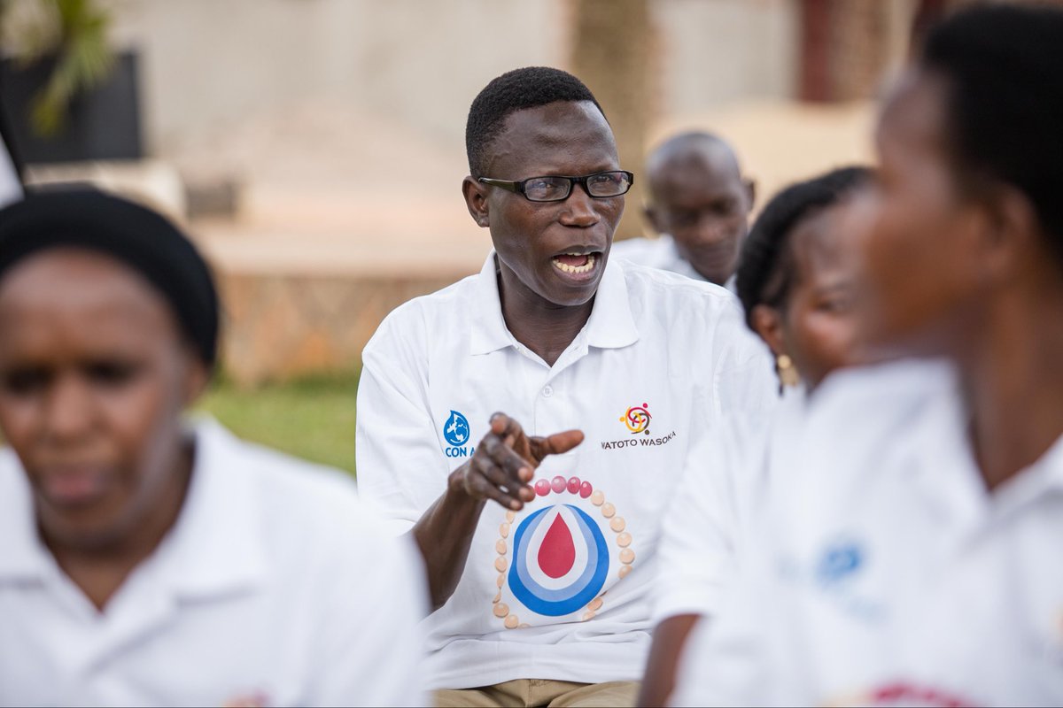 vivaconagua_UG's tweet photo. ⚽🩸 From concept to action!

Together with @WatotoWasoka , we have launched the #MHHThroughPlay Pilot, using sports and play to make menstrual health education engaging, inclusive, and stigma-free in 10 schools across Kampala and Wakiso.

#MenstrualHealth #GirlsEducation #Health https://t.co/XT2XPf94zu