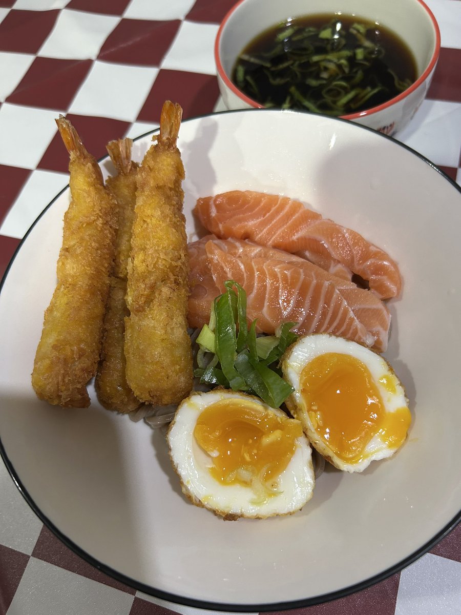 maprang3336's tweet photo. โซบะเย็นทำกินเอง😍🥰🥰 https://t.co/RiHfygoWwx