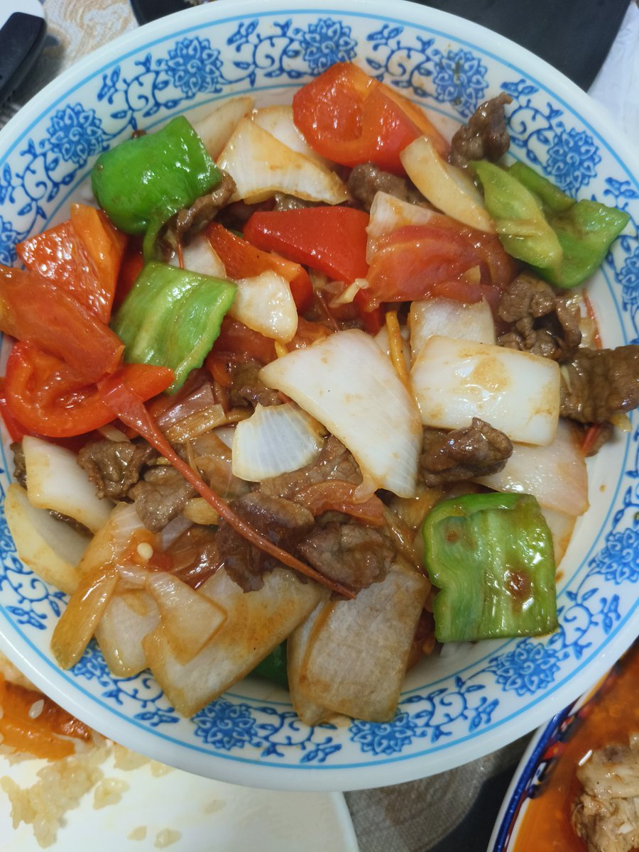 hbomxin_'s tweet photo. 跟朋友在一起净寻思着好吃的了，今天这顿简直美味🤤 https://t.co/ARDTyfcONj