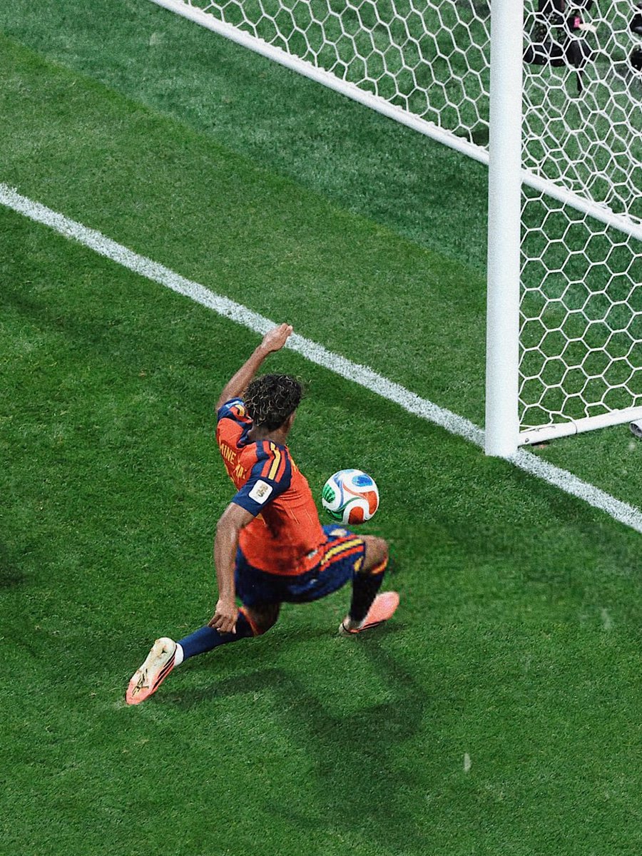 lamineeyamalfan's tweet photo. my first goal in world cup ⚽🇪🇦💪🏾 https://t.co/unaZQUcyId