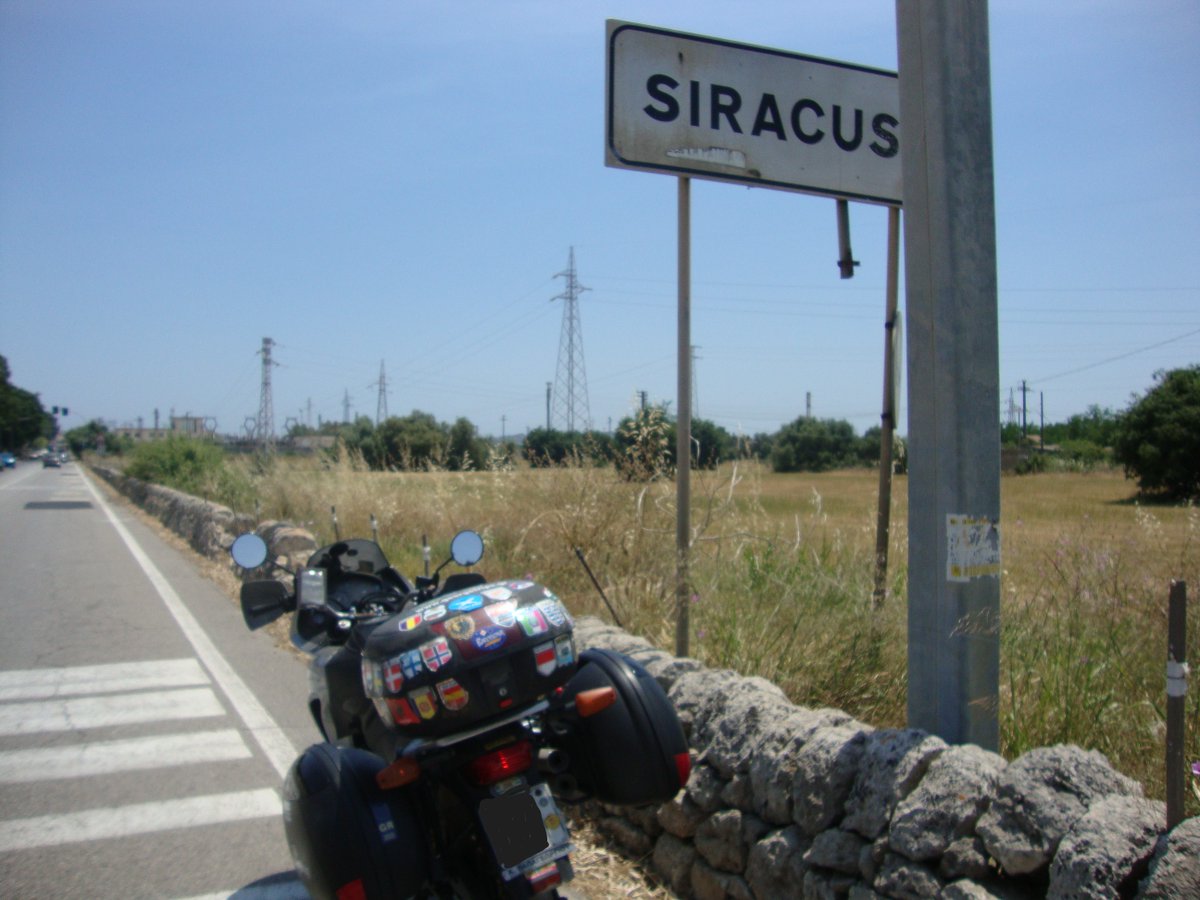 Georgetrips's tweet photo. Syracouses -Sicily-Italy !
FROM WHERE YOU ARE,TO WHERE YOU WANT TO BE!
https://t.co/l5gvWr3Qk3 https://t.co/WcS3zUI0BM