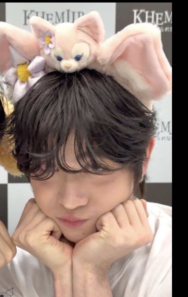 🎣yannෆfriend benefit era!! tweet media