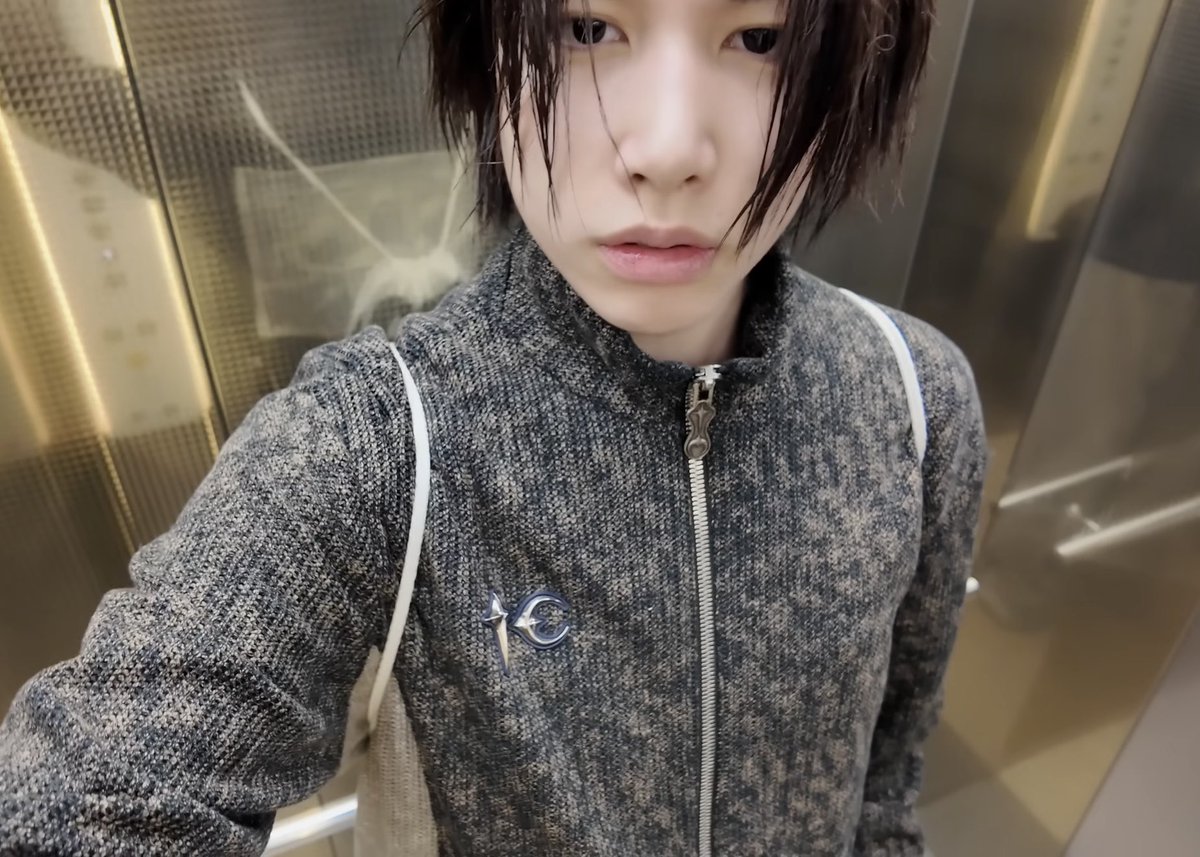 501jourdain's tweet photo. 임루이 엠지샷— https://t.co/HdVdyT2fyZ