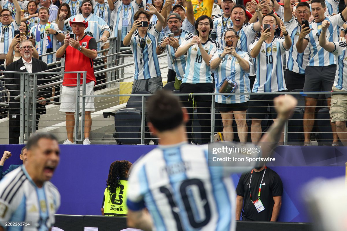 GettySport's tweet photo. Lionel Messi of Argentina finds the back of the net against Austria and becomes the all-time leading scorer in Men's FIFA World Cup history with 17 goals. 
📸: Charlotte Wilson, David Buono, Rico Brouwer #messi #FIFAWorldCup #WorldCup #ARGAUT https://t.co/vxaU9845zz