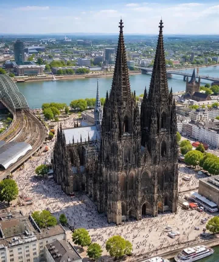 TravelDestiny10's tweet photo. Cologne, Germany🇩🇪 https://t.co/Oqj1lswiSO