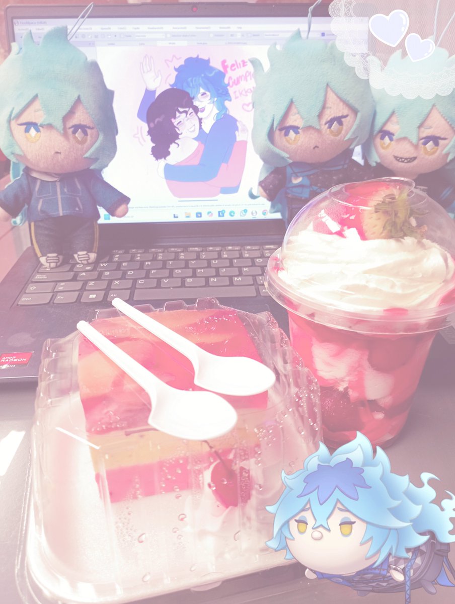 eggosios's tweet photo. Ojalá fuera fingida ESKE no tengo ningún otro gusto además de el.. una es mi carta de aniversario de tres años y la otra es por su cumpleaños https://t.co/l1QG3ViNCu