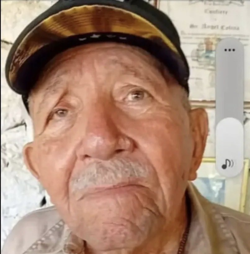 Jmontilla2022's tweet photo. Profundo pesar me embarga por la partida d mi querido amigo Ángel Colina. Hombre admirable q cultivo la creación poética al amor, la amistad y contra las injusticia. Nos lega su hermosa obra literaria. Hoy tu poesía nos da permiso para llorarte. Quedo pendiente el almuerzo hno😞 https://t.co/r9D3is6L3h