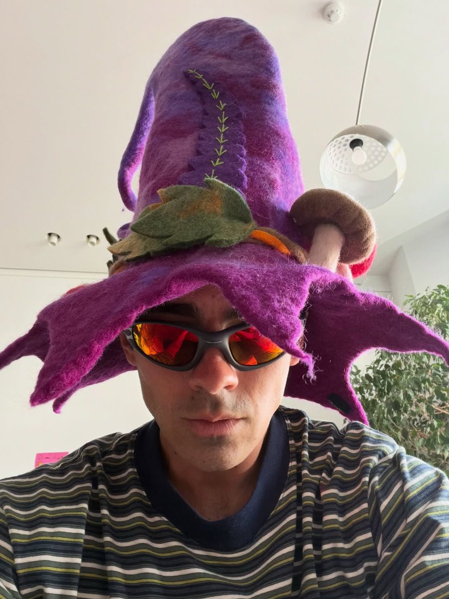 cupofjoehq's tweet photo. Joe Jonas via instagram https://t.co/MAT761GBMg