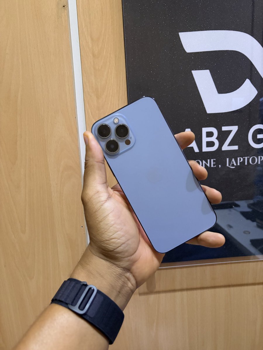 dabz_global's tweet photo. Deal‼️iPhone 13 Pro Max 128gb with 86% battery capacity! Screen and all parts are original! Face ID works great! 

Price: N430,000

Account: 8232100166 Dabz Global Biz Ven  Moniepoint 

Payment on deals are binding! We will not refund or repost, if you have “changed your mind”. We will refund/ come to an agreement according to your wish, if the description of what we posted is different from what you received.  Please be sure you want this before payment. RESPECT THE PROCESS‼️    

Nationwide Delivery 🚚📦