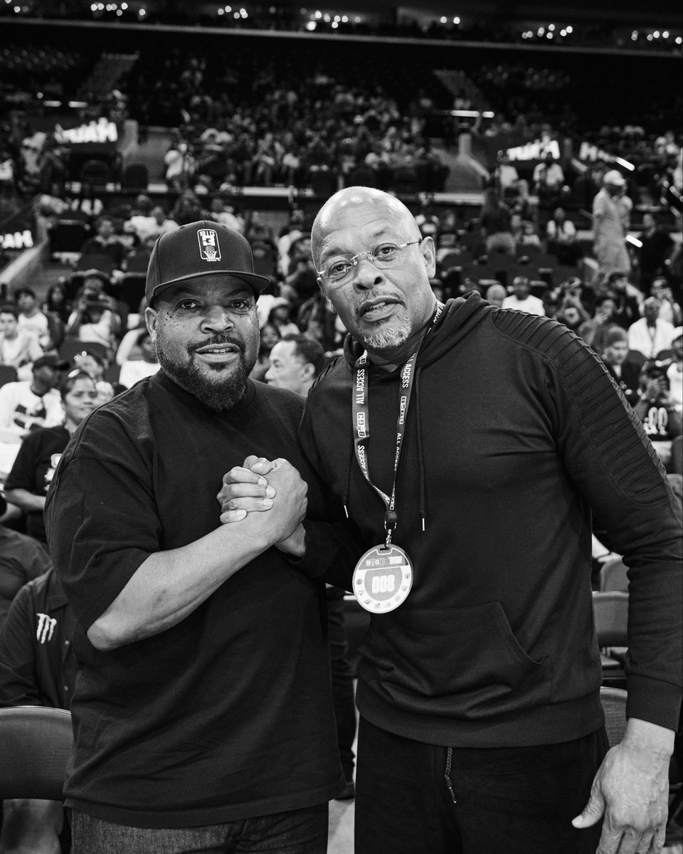 thebig3's tweet photo. Intuit Dome was a whole vibe📈

Scenes from week 1 🧵
📸 Chapman Baehler https://t.co/W052tbVpV6