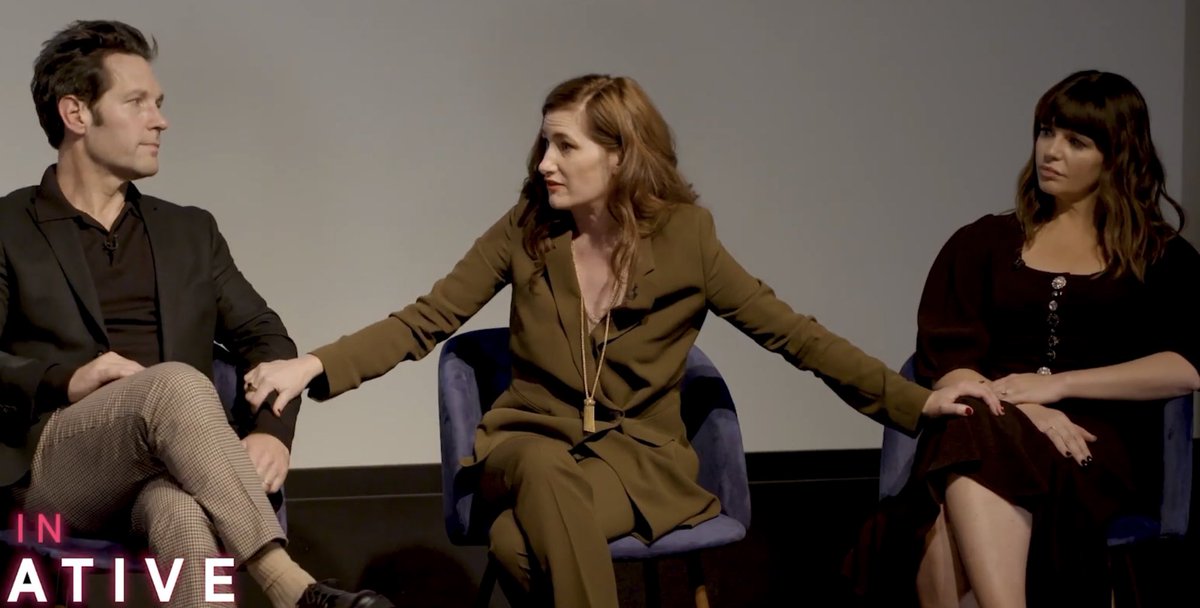 witchsapphics's tweet photo. it's loving your co-stars competition and Kathryn Hahn is your opponent https://t.co/2hyk5RohBs