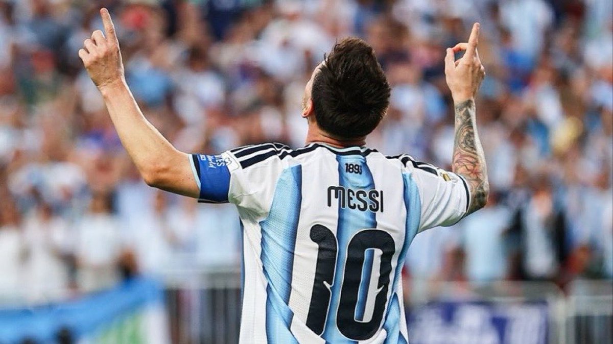 mufaddal_vohra's tweet photo. 🚨 HISTORY CREATED BY LIONEL MESSI. 🚨

- Messi now has most goals in the history of FIFA World Cups - 17. ⚽️ https://t.co/OHZTXKWuXE