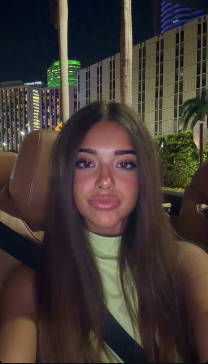 bigplaya780's tweet photo. Cum trib this beautiful slut who loves cum and attention 😍 send tribs in DM https://t.co/Pczq84CPNf