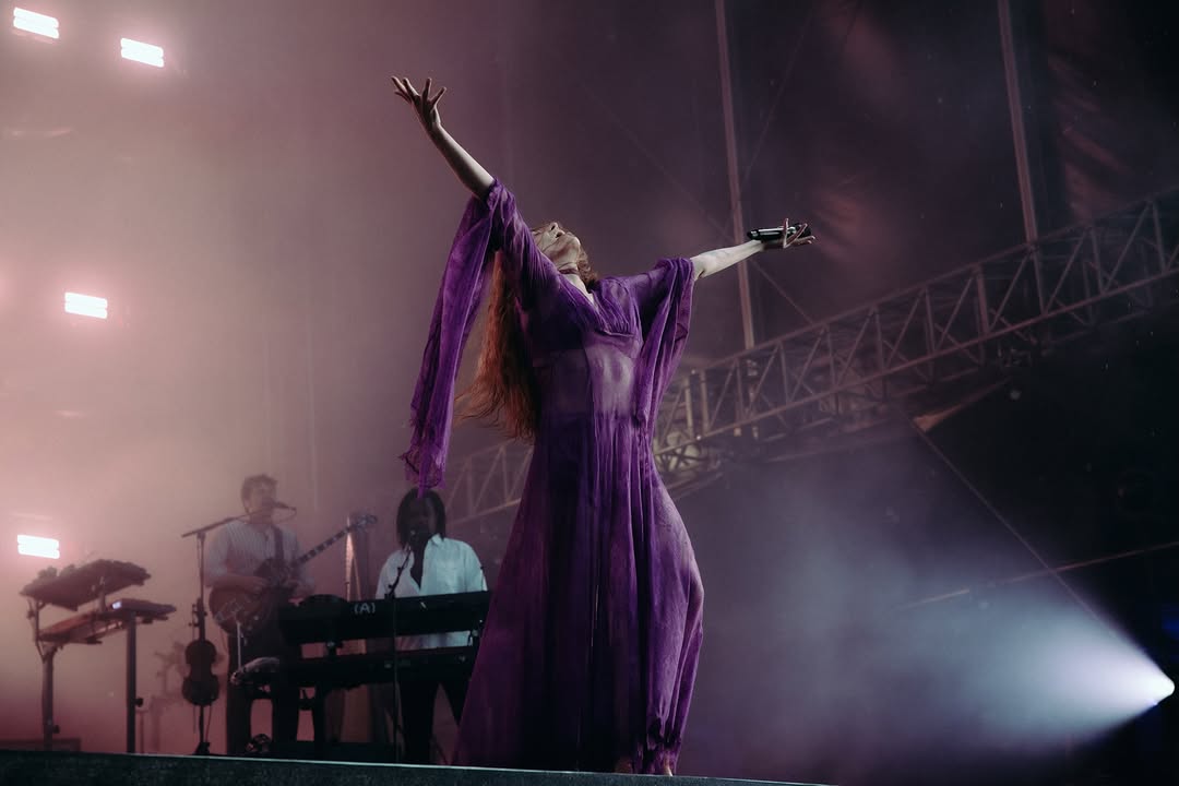 florencemachine's tweet photo. https://t.co/wh8E42BYMq