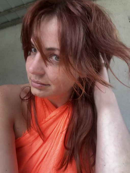 Elena917 - 4 pic. Meet with me in any country of Europe. I go for trips once per 2 months, next trip in the end of July, then September - Italy, Spain(?), Switzerland (on the way))), Germany, Ireland, Be, Nl of course))) I plan meetings in advance, so fill in the form https://t.co/4XElgmGVl9 https://t.co/kMGYkYwFjG