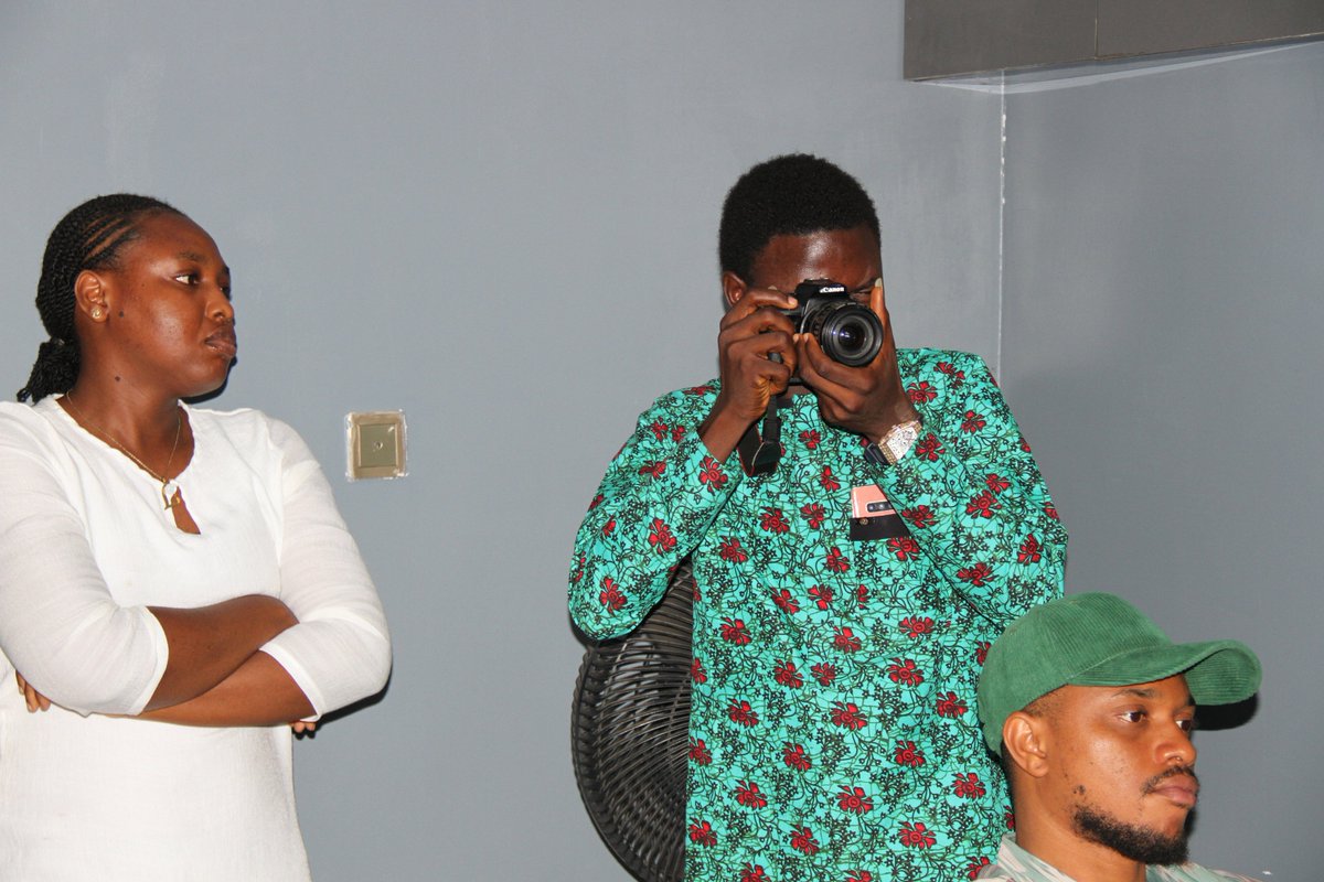 earlycodetech's tweet photo. Creative Media Production underway at Early Code Computer Institute, Abuja.
TVET trainees under the IDEAS Project are engaged in practical, project-based training. 
Building real skills for jobs and economic growth.
@ideasprojectnig
#IDEASProject #SkillsForJobs #TVETNigeria https://t.co/Z7SANi1cm8