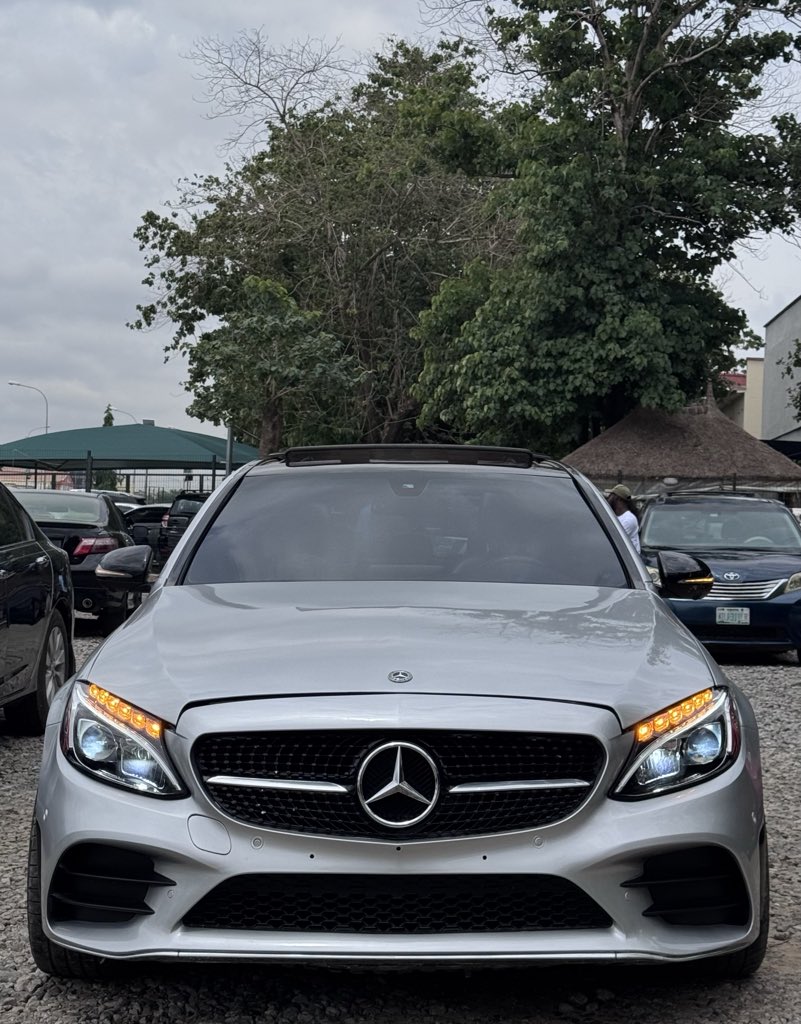 AutosYoung's tweet photo. 2018 Mercedes Benz C43 AMG
Foreign Used. Engine V6
Full Options. Keyless Entry
360 Degree Camera. Panorama Sunroof
89K Low Mileage. Power Boot
Leather/Fabric Interior. A/C Freezing 
Original 2025 Custom Duty 

Price #45,000,000
#45m
WhatsApp or Call +2347067510702 https://t.co/n7HrpTbxth