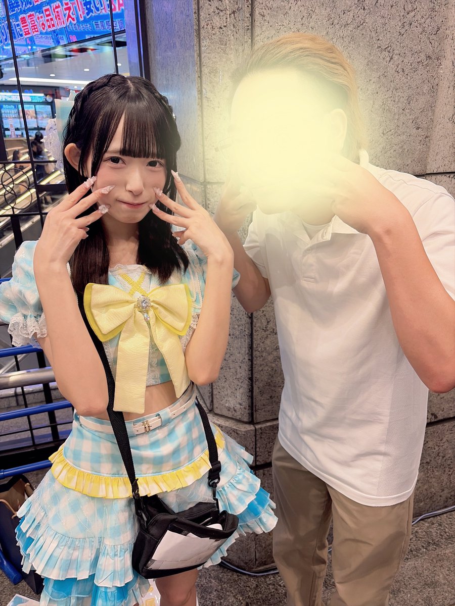 PONSE_imo's tweet photo. 6/22 Fave Zone
昨日の好っきゃねんフェスから連日現場で楽しかった！
三つ編みで下ろしてるの良すぎて常に可愛いしか頭にないちょろいオ���クで顔ない
#みのあのみ https://t.co/fA85KMA0QR