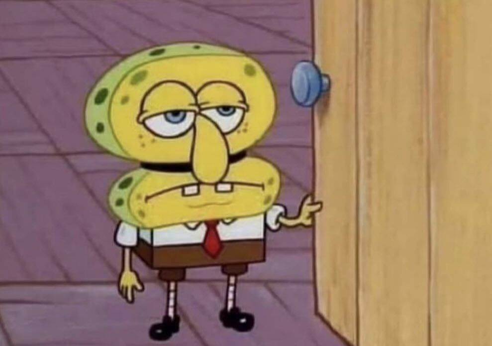 luvblessingz's tweet photo. When you're trying on your possible outfits in your room and someone knocks: https://t.co/dFEiSu85Fo