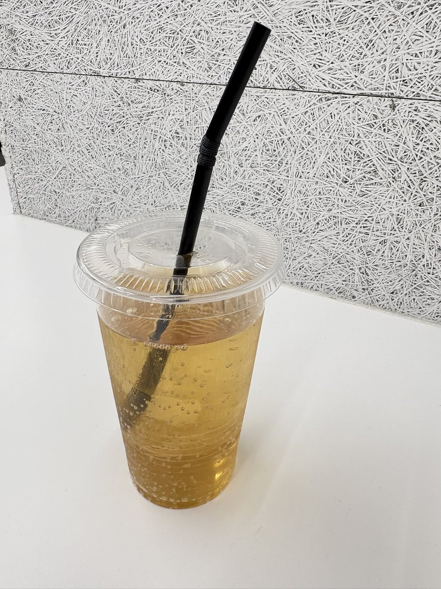 whiteahiru's tweet photo. トークコーナーもカラオケコーナーも楽しかった!!
きょんちゃんかわいい💚🫶
3回目も参加したいです
ありがとうございました✨
#守屋亨香
#FFF_DAM https://t.co/5SKO6GJ7EP