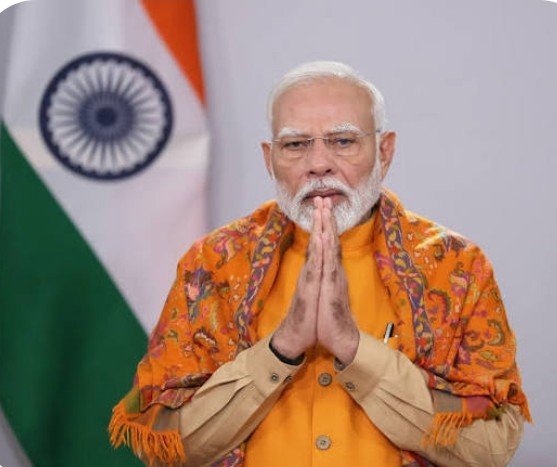 Sheetal2242's tweet photo. दुनियां भर में सरकारें बदलती गईं लेकिन मोदी जी आज भी पिछले 12 वर्षों से स्थिर हैं।

मोदी जी पिछले 12 साल से PM है और अपना कार्यकाल पूरा करेंगे लेकिन पिछले 12 सालों में इन देशों को कई राष्ट्रध्यक्ष मिल चुके हैं।

UK— 6 PM 
पाकिस्तान— 7 PM 
अमेरिका— 4 president 
फ्रांस — 3 President 
नेपाल— 10 PM

जब से मोदी जी PM हैं तब से नेपाल को 10 नए PM मिल चुके हैं।