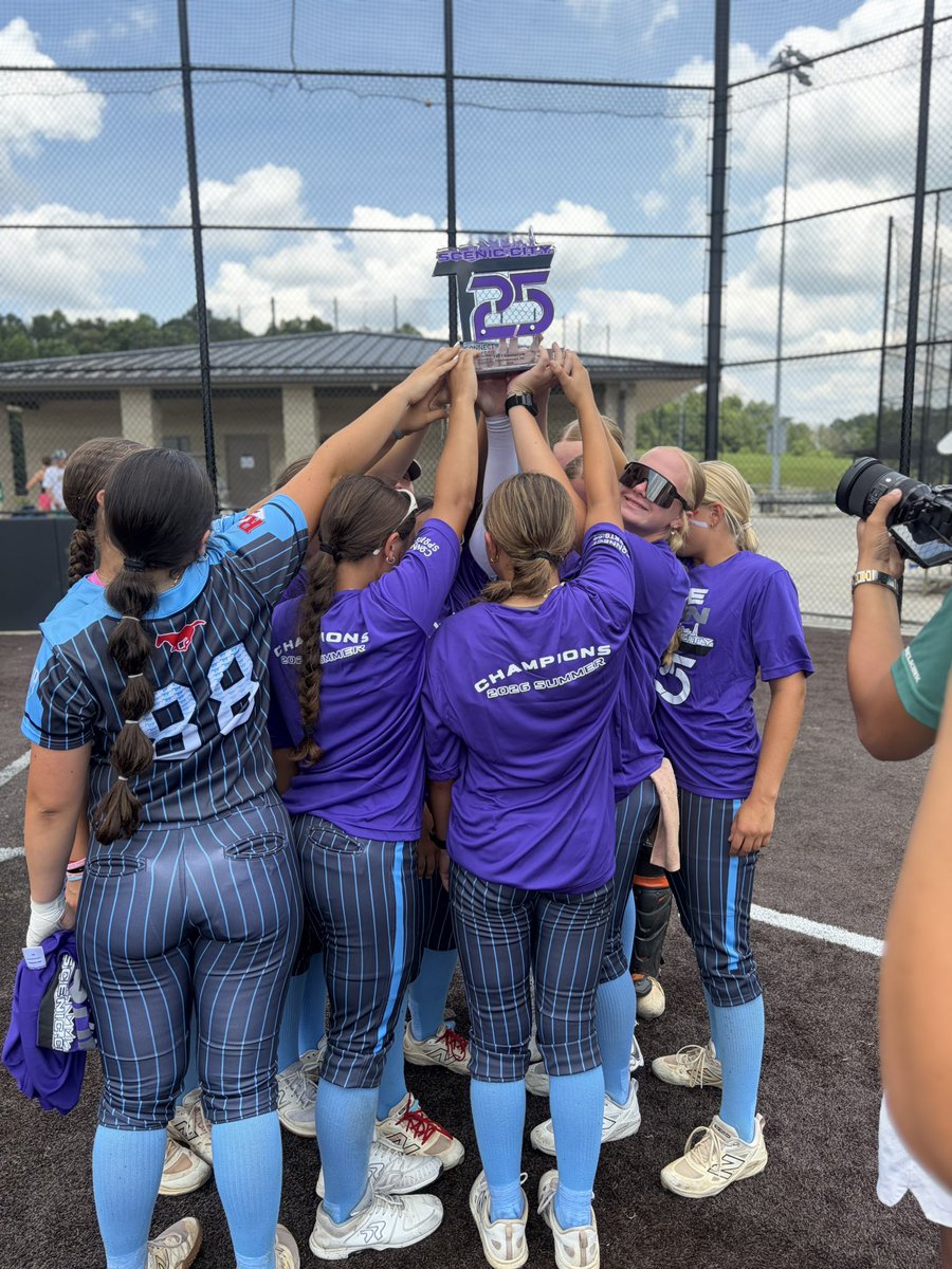 OhanaSoftballFL's tweet photo. Second of five summer tour in the books!  

2nd stop for the girls was @ConnectSports_ T25 in Dalton, Georgia where they went 7-1 on the week. We were missing 3  players and we put players in positions they usually don't play. Each one stepped up and did what they had to do for the team to win. Pitching staff was on fire! Only giving up 1 ER when it came to bracket play! @DallasEsperas and @IzzyChoquette00 shut it down on championship Sunday not giving up a single run! Offensively we strung up runs lead by @grace_lm99 who had 2 HR's, @IzzyChoquette00 with 2 HR's and @AddisonBono2031 with 1. We had 6 kids that hit over .400 lead by @Brithomason24 (.478) who brought us home the @ConnectSports_ T25 Summer CHAMPIONSHIP! 

Next stop is Alex Wilcox (Atlanta Legacy) in 2 weeks! 

Thank you Line Drive Media for the recognition these girls deserve. 🤙🏽

https://t.co/Qb9NTniNrr

@ExtraInningSB 
@SoftballDown 
@SoftbalAmerica 
@MaxPreps 
@PrepSoftball 
@ConnectSports_ 
@SoftballDown 
@SoftbalAmerica 
@RecruitingSBall 
@rsmidwest 
@DiamondLegacyEv 
@PGFnetwork 
@LineDsoftball 
@ClutchGFX1  
@TCSFastpitch 
@EvoShield 
@MizunoSportsUSA
@TampaMustangs 
@MizunoSportsUSA 
@RIPITSports 
@CamWoodBats 
@Go_Rout
