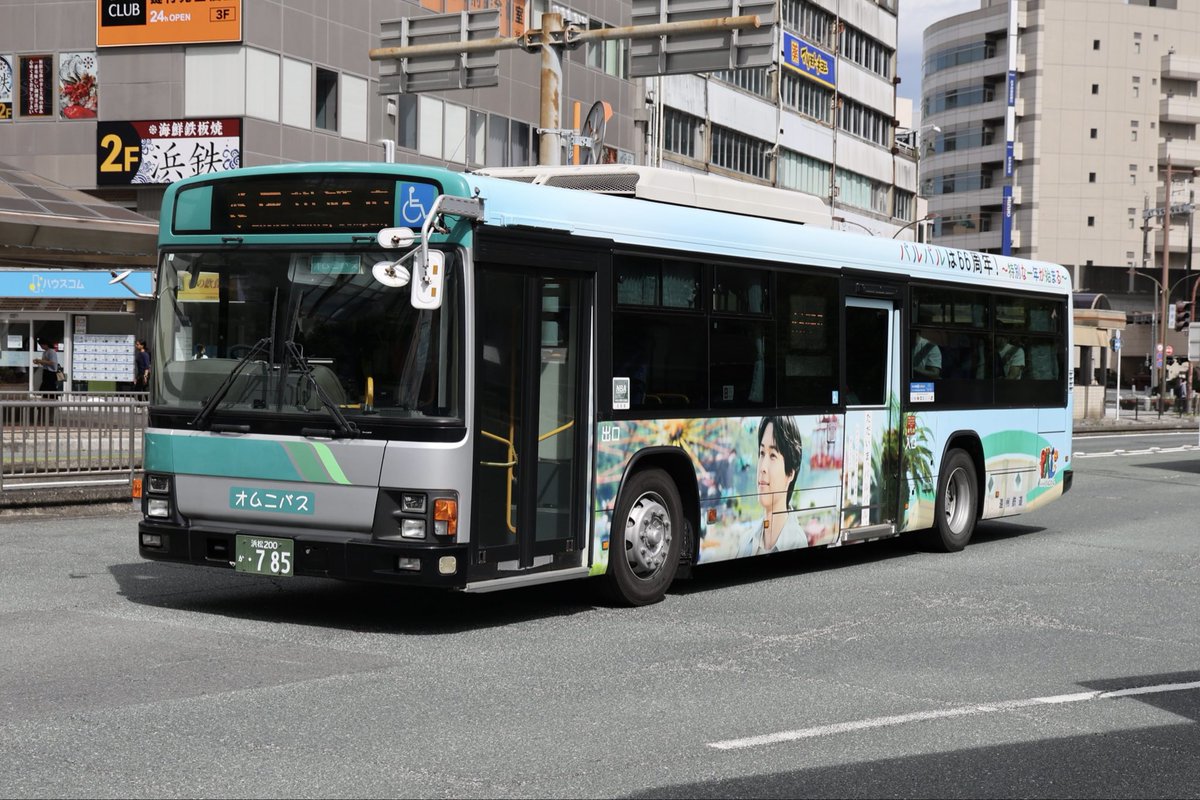 0725_c's tweet photo. 勉強会行く時にお手振りミッション出来てフォロワーさんに会い電車の時間までバスを撮影📷
#遠鉄バス https://t.co/T2onx3pqda