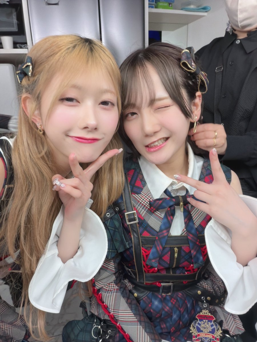 erii_20031027's tweet photo. たぐちばアンコール ❤️💙🩶 https://t.co/a9qZQfm30u