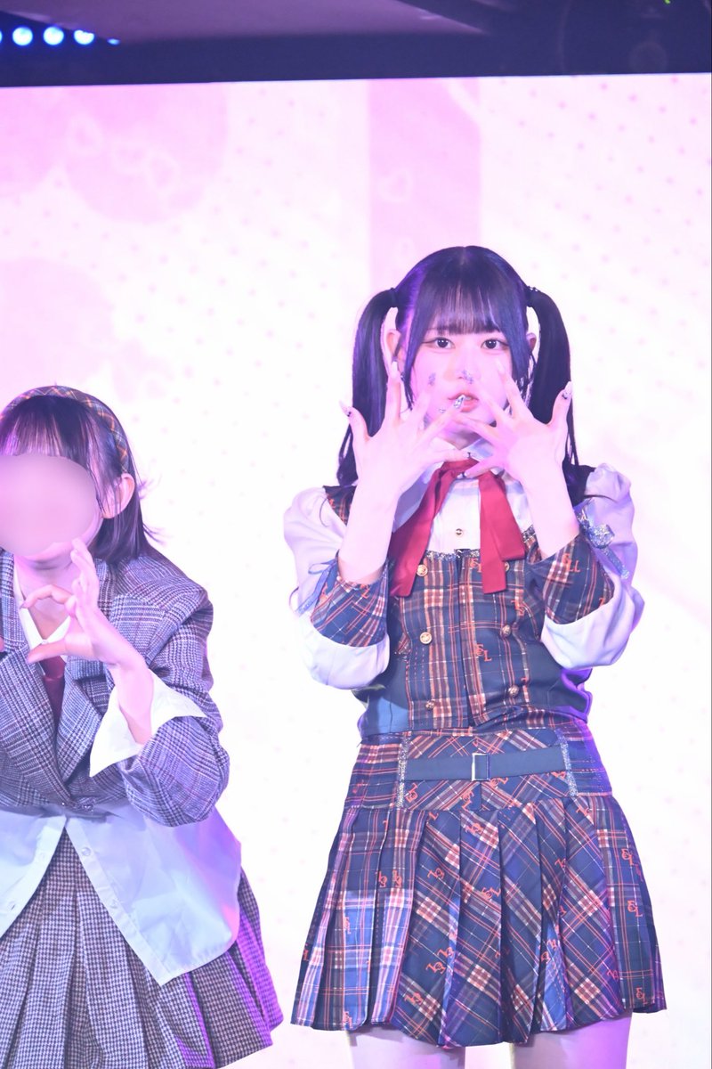 yc0ok_'s tweet photo. 6/21 #KDAN
1-6 iLiFE!メドレー りりちゃん❤️
3-2 ラブソングに襲われる 樹愛羅ちゃん🩷主催❕
ドキドキだったけど無事終わって良かったしとっても楽しかったー😭
📸 @tanukou_
@kdan_official https://t.co/PUGlbgS9rh